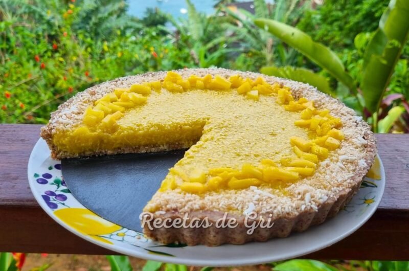 Tarta Helada de Mango y Coco